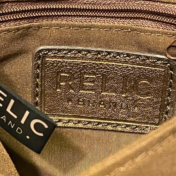 RELIC Rustic Faux Leather Adjustable Crossbody With Floral Design Beautiful - Picture 4 of 9